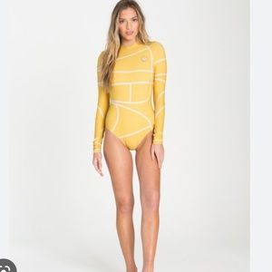Billabong Babylon Yellow Long Sleeve Swimsuit, Size M